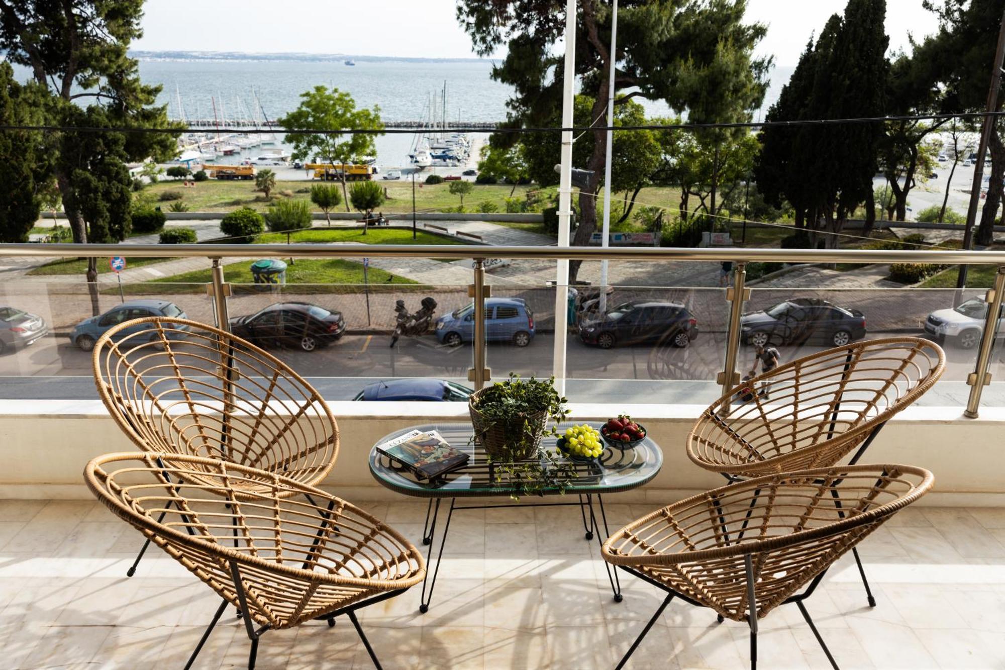 סלוניקי Champagne Sea View Apartment By Binobi! מראה חיצוני תמונה